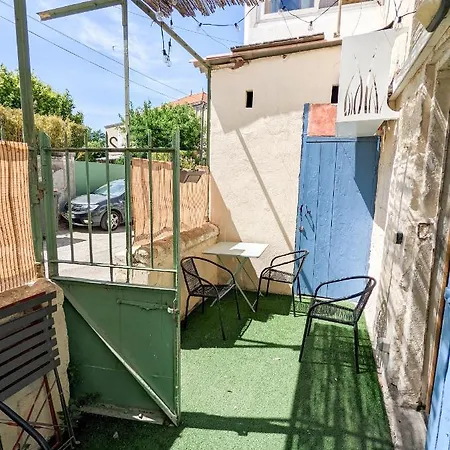 Ateliers, Terrasse - Parking - Clim Villa Arles Exterior photo