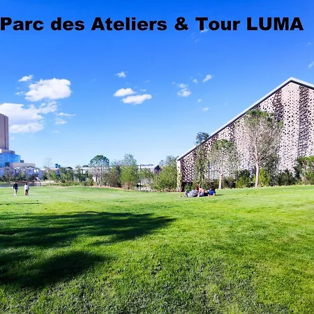Ateliers, Terrasse - Parking - Clim Villa Arles Exterior photo