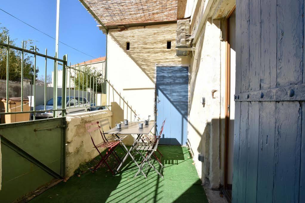 Ateliers, Terrasse - Parking - Clim Holiday home Arles