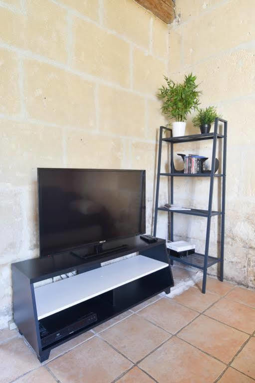 Ateliers, Terrasse - Parking - Clim * Arles